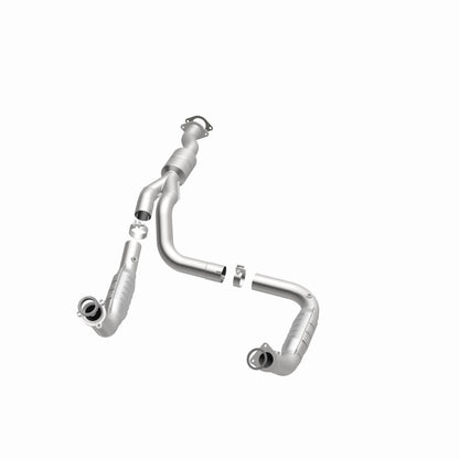 Magnaflow OEM Grade Direct-Fit Catalytic Converter by MagnaFlow Exhaust Products