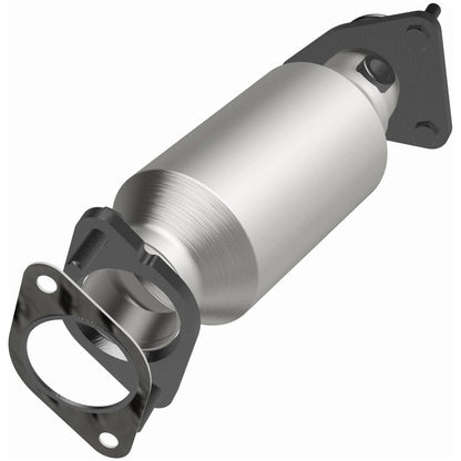 Magnaflow OEM Grade Direct-Fit Catalytic Converter by MagnaFlow Exhaust Products