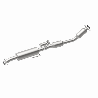 Magnaflow OEM Grade Direct-Fit Catalytic Converter by MagnaFlow Exhaust Products