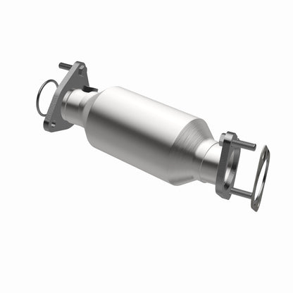 Magnaflow OEM Grade Direct-Fit Catalytic Converter by MagnaFlow Exhaust Products