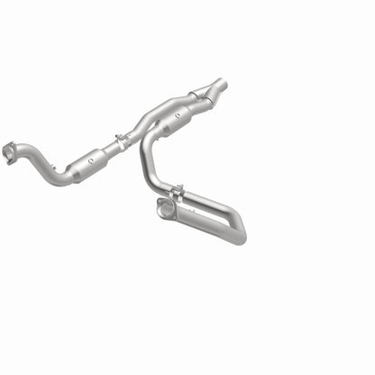 Magnaflow OEM Grade Direct-Fit Catalytic Converter by MagnaFlow Exhaust Products