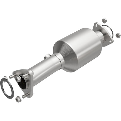 Magnaflow OEM Grade Direct-Fit Catalytic Converter by MagnaFlow Exhaust Products