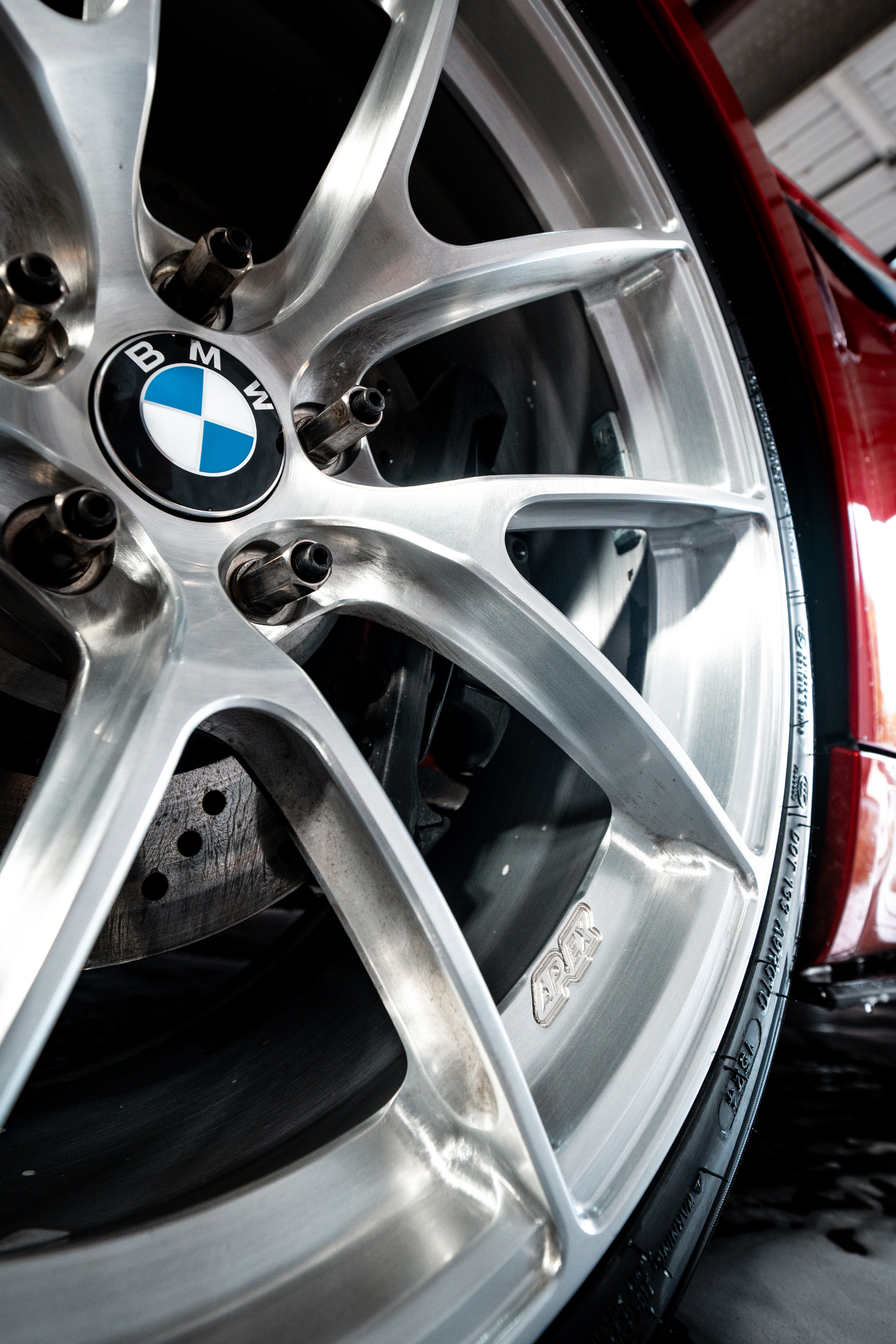 BLACKLINE® WHEEL N' TIRE CLEANER by Blackline Car Care