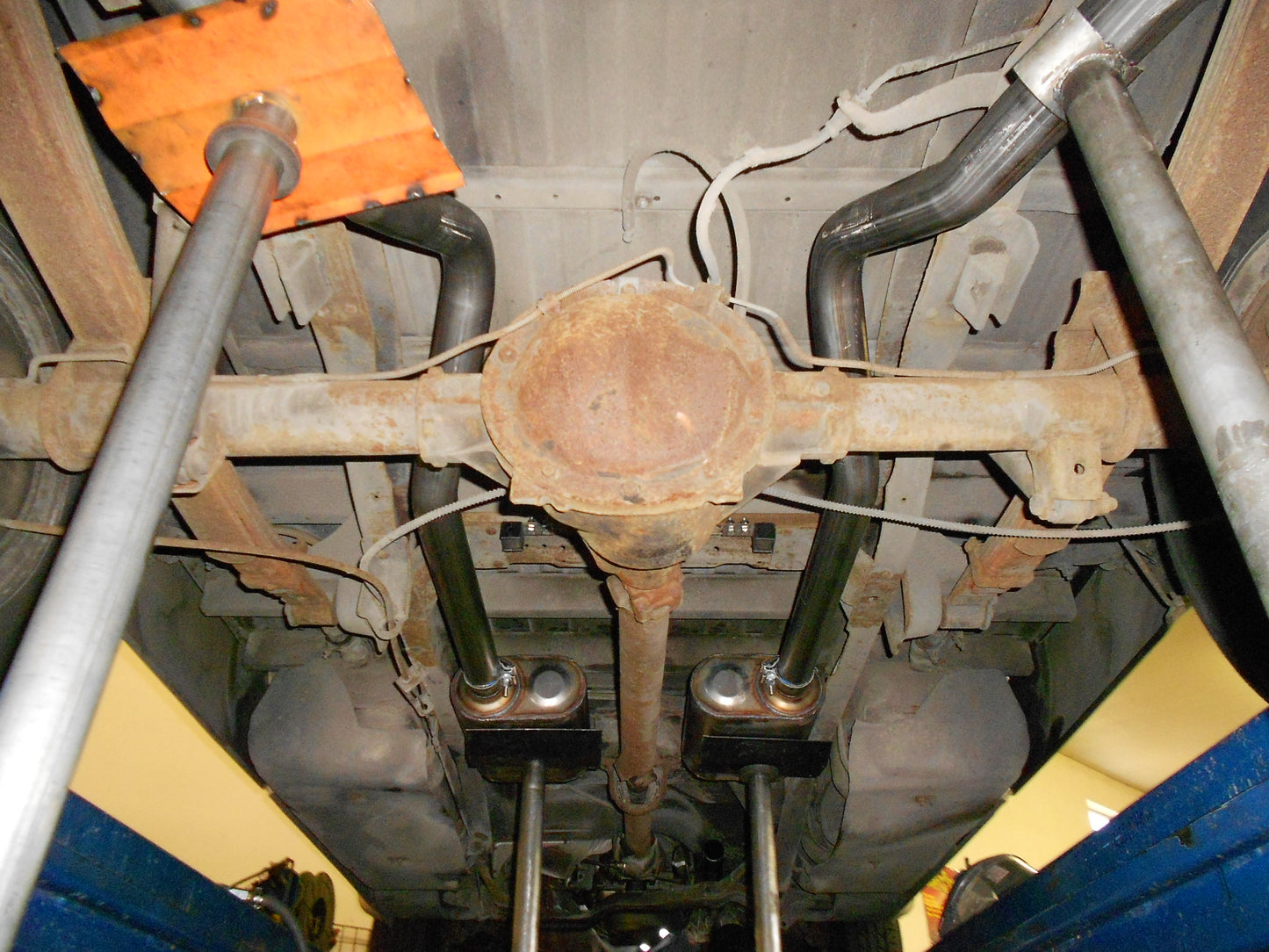 Fits 1973-1987 Chevrolet/GMC Trucks. by Flowmaster