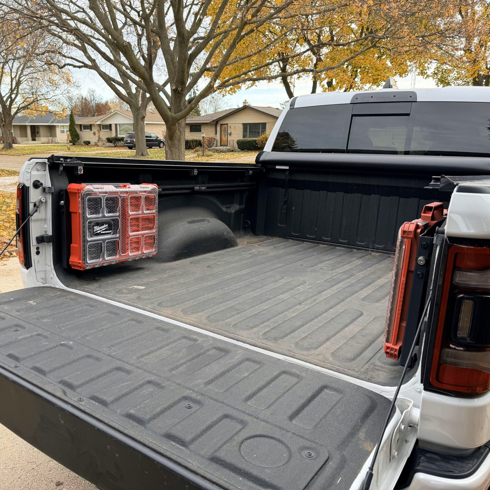 Integral Panel Kit (Full) - RAM 2019+ 1500 - OEM Mopar Bedside Utility Rails by Integral Truck