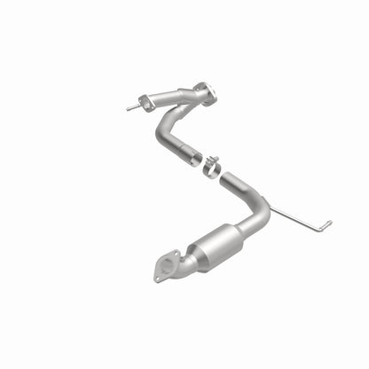 Magnaflow OEM Grade Direct-Fit Catalytic Converter by MagnaFlow Exhaust Products