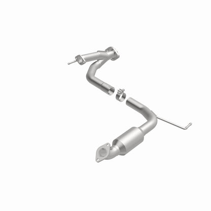 Magnaflow OEM Grade Direct-Fit Catalytic Converter by MagnaFlow Exhaust Products