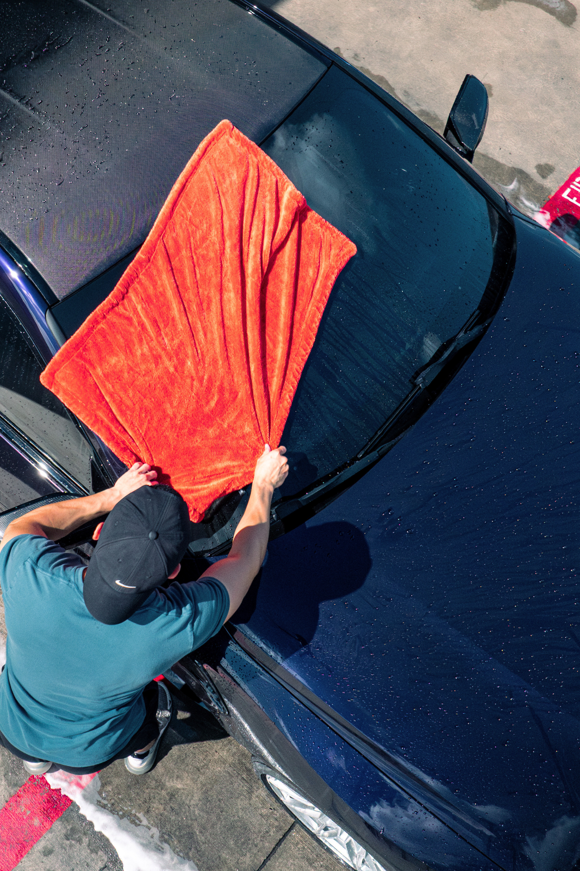 BLACKLINE® TWISTED-LOOP DRYING TOWEL by Blackline Car Care