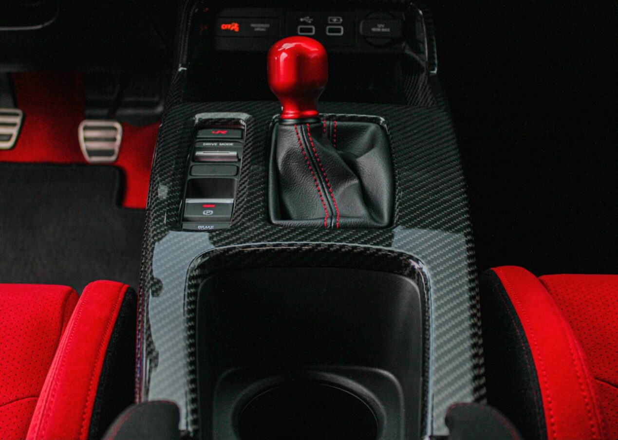 OLM LE Carbon Fiber Shift Panel Cover - 2023+ Honda Civic FL5 Type R by OLM