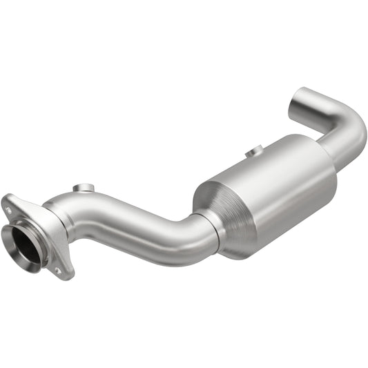 Magnaflow OEM Grade Direct-Fit Catalytic Converter by MagnaFlow Exhaust Products