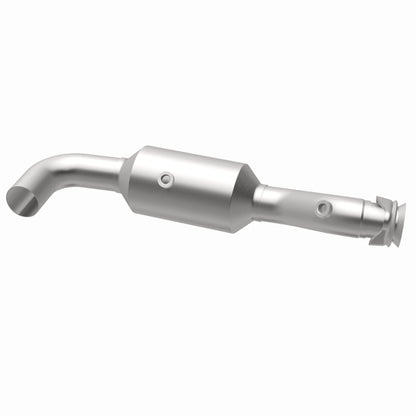 Magnaflow OEM Grade Direct-Fit Catalytic Converter by MagnaFlow Exhaust Products