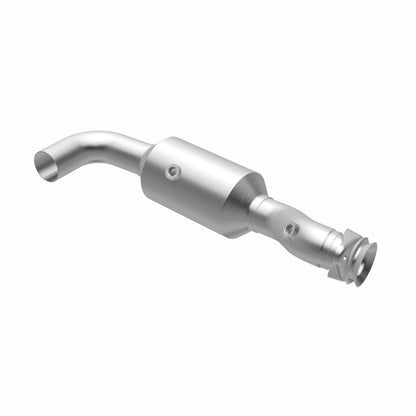 Magnaflow OEM Grade Direct-Fit Catalytic Converter by MagnaFlow Exhaust Products