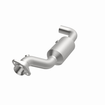 Magnaflow OEM Grade Direct-Fit Catalytic Converter by MagnaFlow Exhaust Products