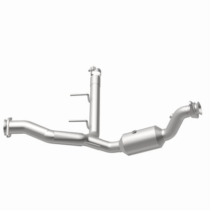 Magnaflow OEM Grade Direct-Fit Catalytic Converter by MagnaFlow Exhaust Products