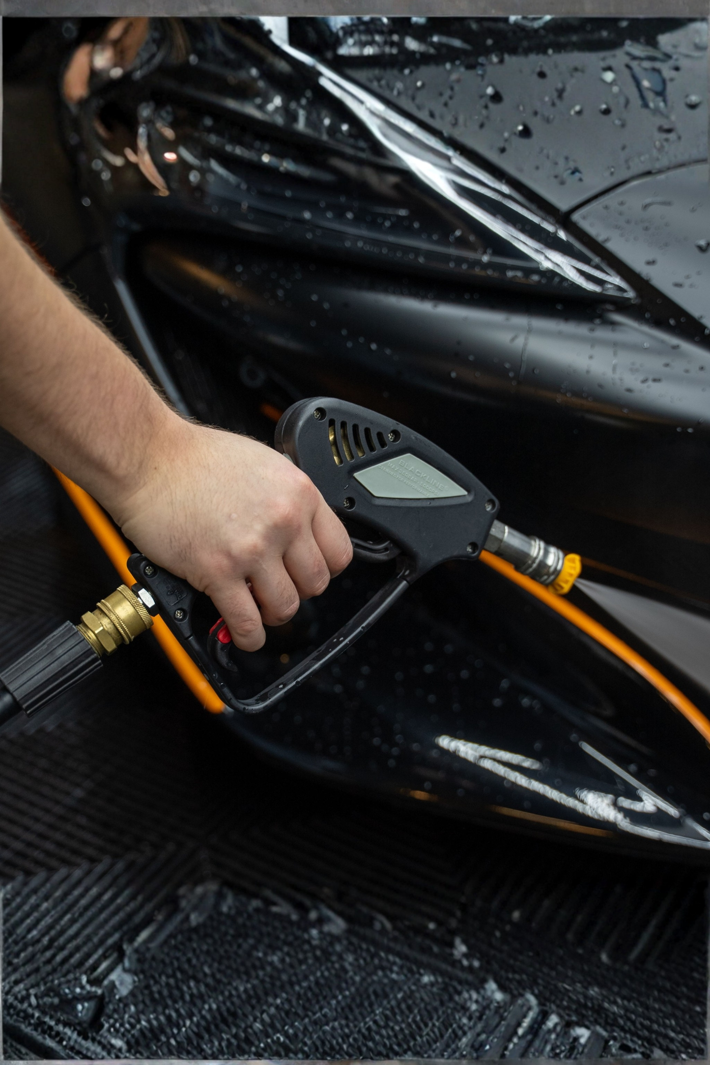 BLACKLINE® SNUB-NOSE PRESSURE WASHER GUN by Blackline Car Care