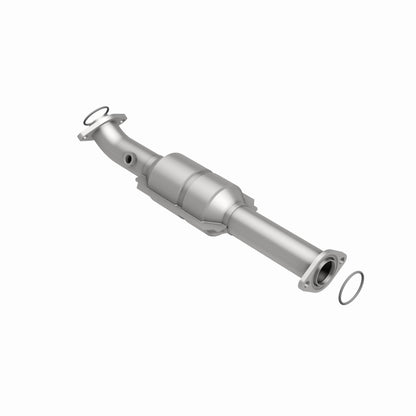 Magnaflow OEM Grade Direct-Fit Catalytic Converter by MagnaFlow Exhaust Products