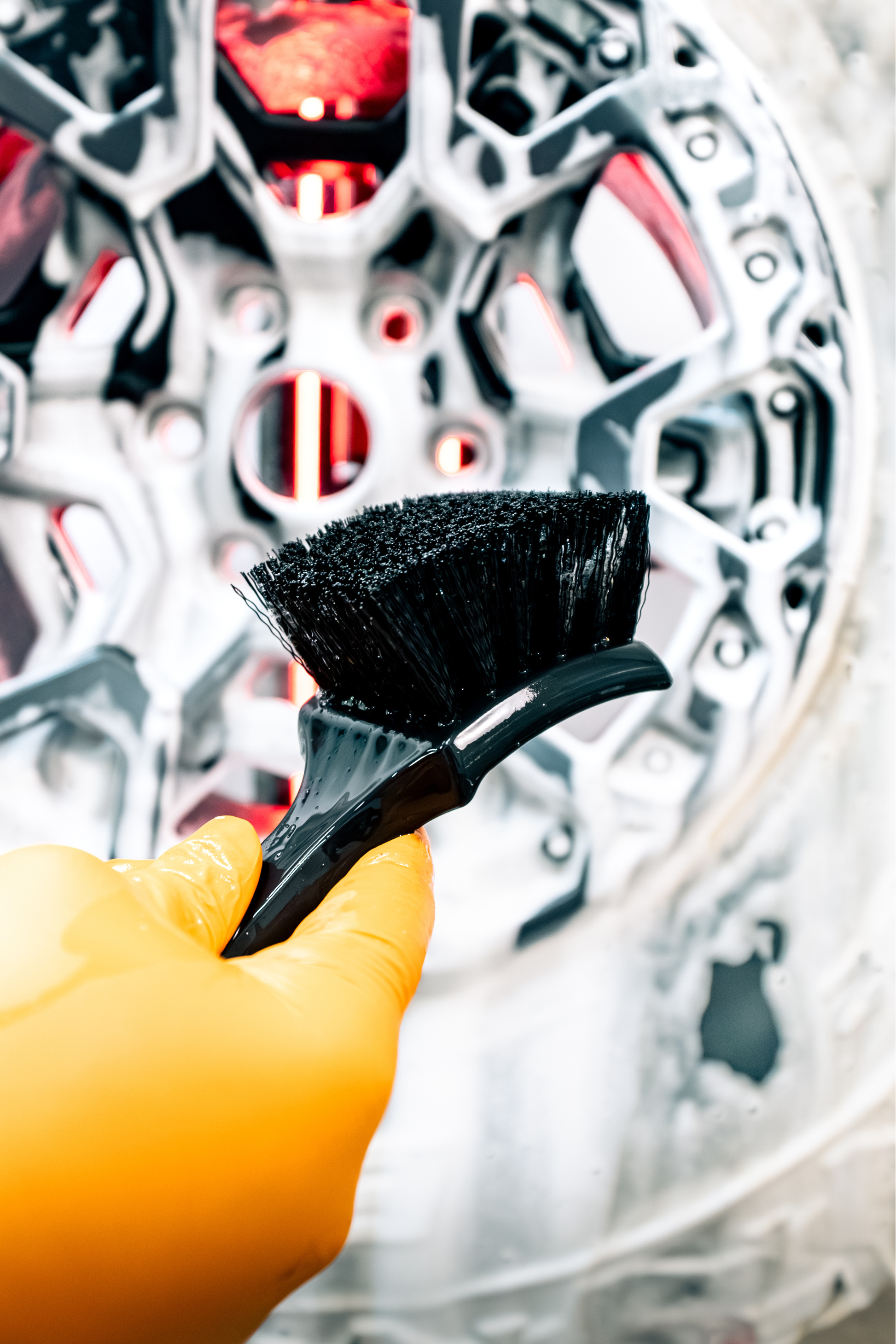 BLACKLINE® STIFF BRISTLE TIRE BRUSH by Blackline Car Care