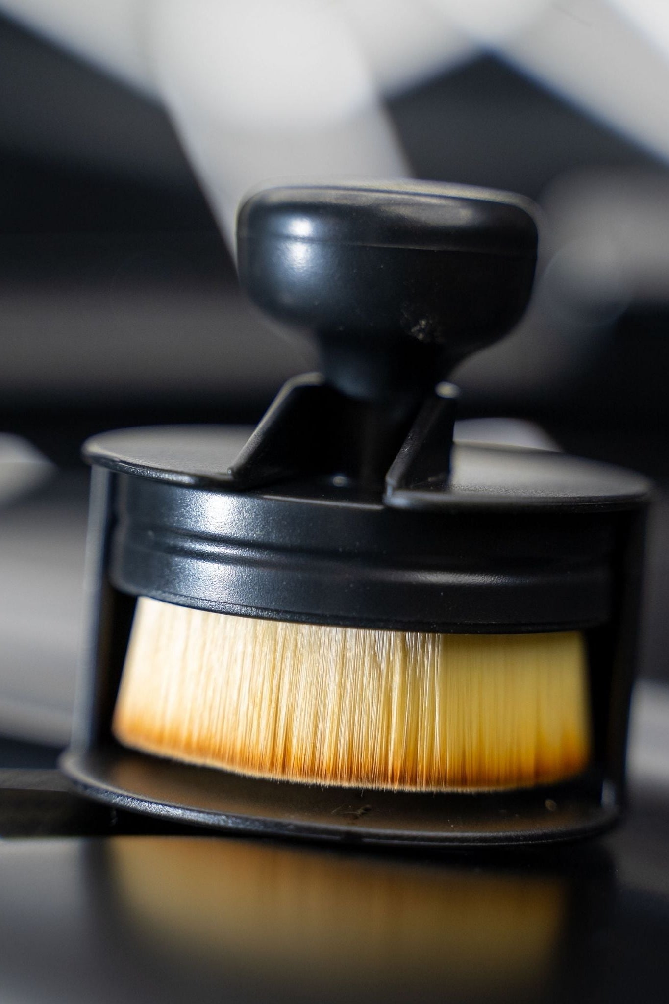 BLACKLINE® TIRE APPLICATOR BRUSH by Blackline Car Care