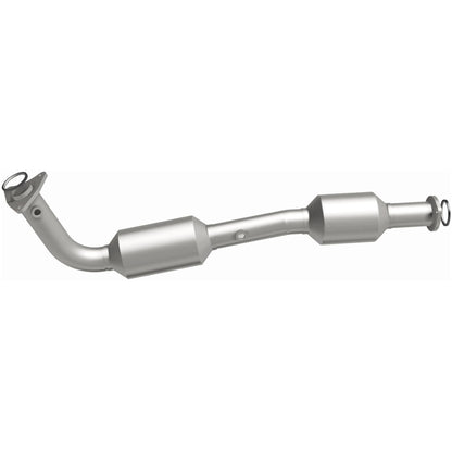 Magnaflow OEM Grade Direct-Fit Catalytic Converter by MagnaFlow Exhaust Products