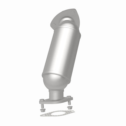 Magnaflow OEM Grade Direct-Fit Catalytic Converter by MagnaFlow Exhaust Products