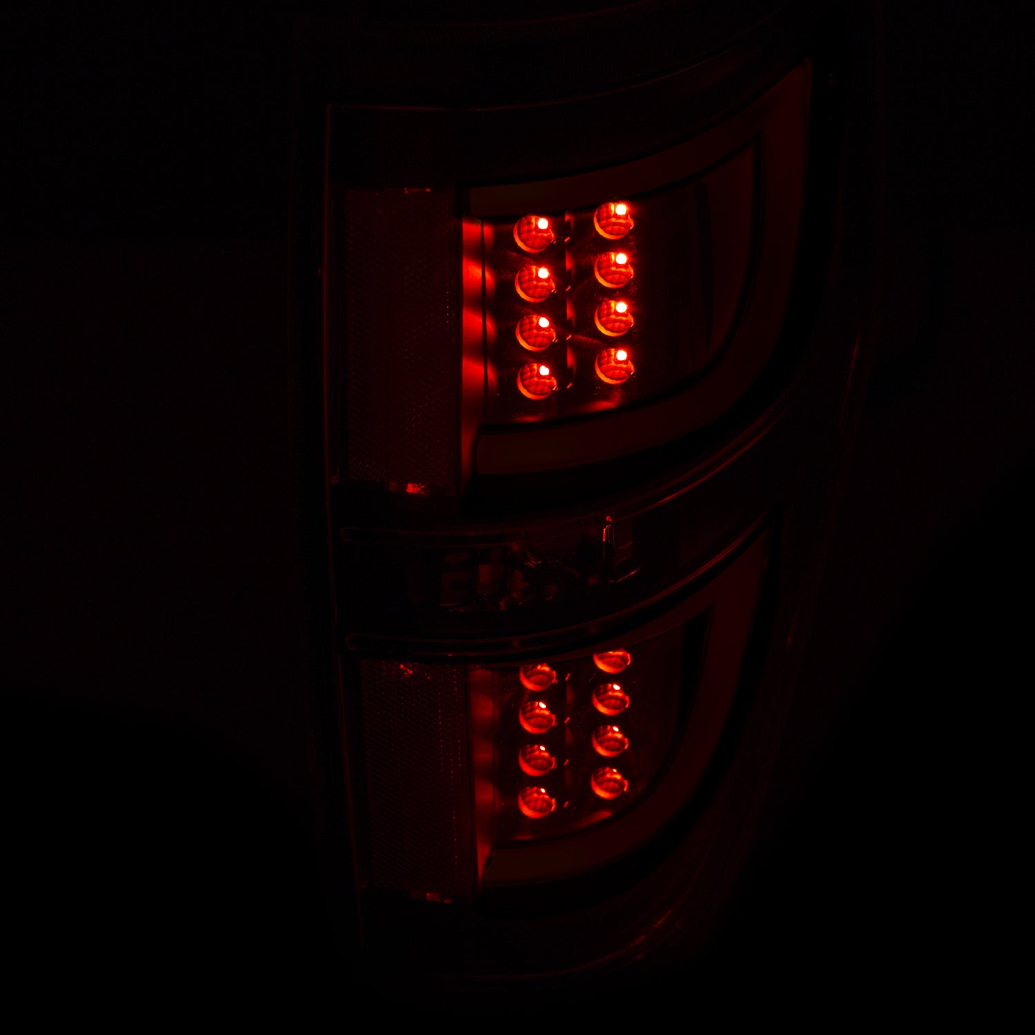 Tail Light Assembly by ANZO USA