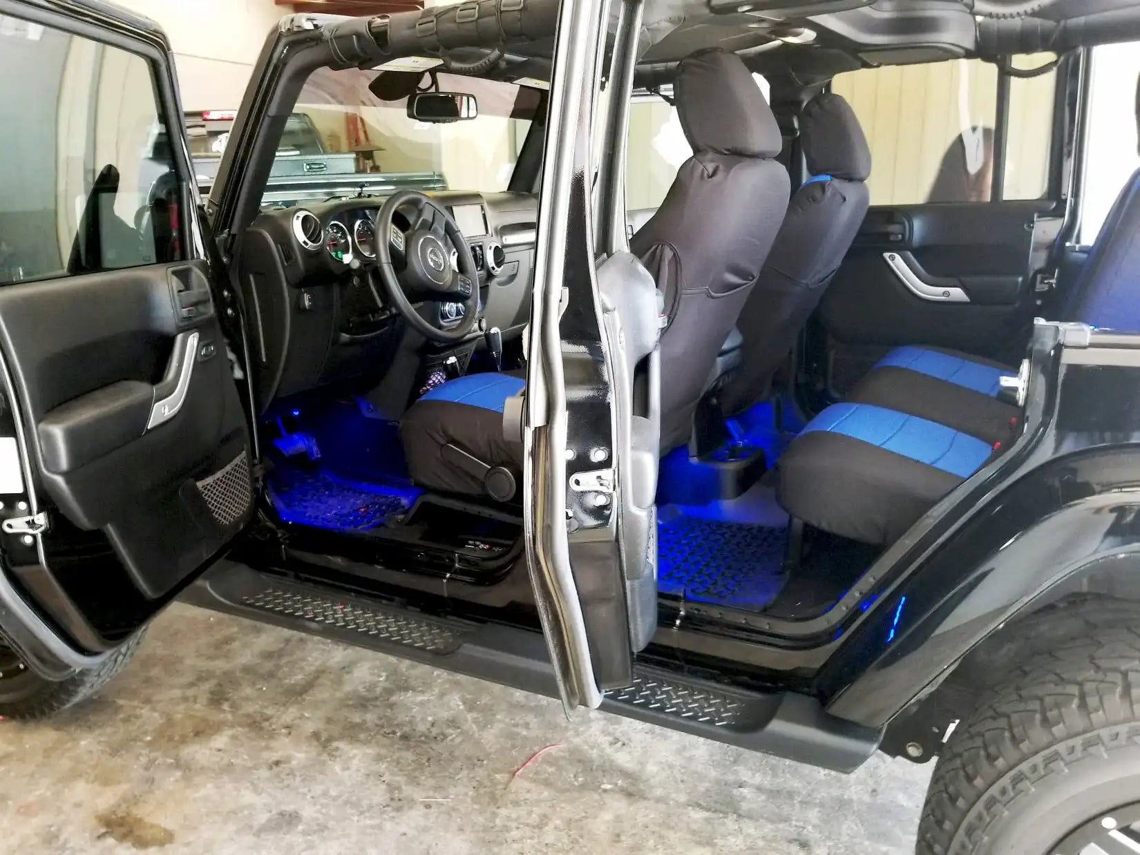 Jeep Wrangler JL/Gladiator JT ORACLE Ambient LED Lighting Footwell Kit by ORACLE Lighting