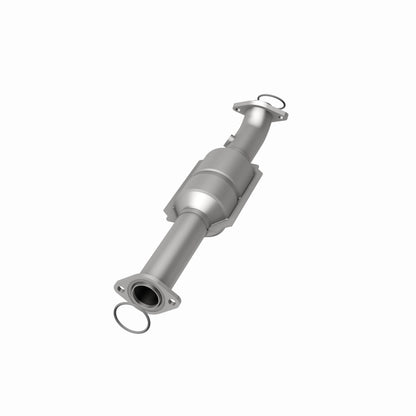 Magnaflow OEM Grade Direct-Fit Catalytic Converter by MagnaFlow Exhaust Products