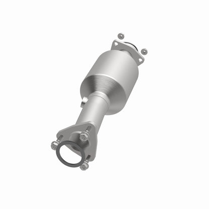 Magnaflow OEM Grade Direct-Fit Catalytic Converter by MagnaFlow Exhaust Products