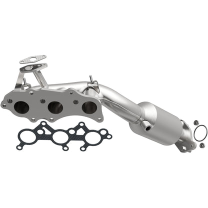 Catalytic Converter with Integrated Exhaust Manifold by MagnaFlow Exhaust Products
