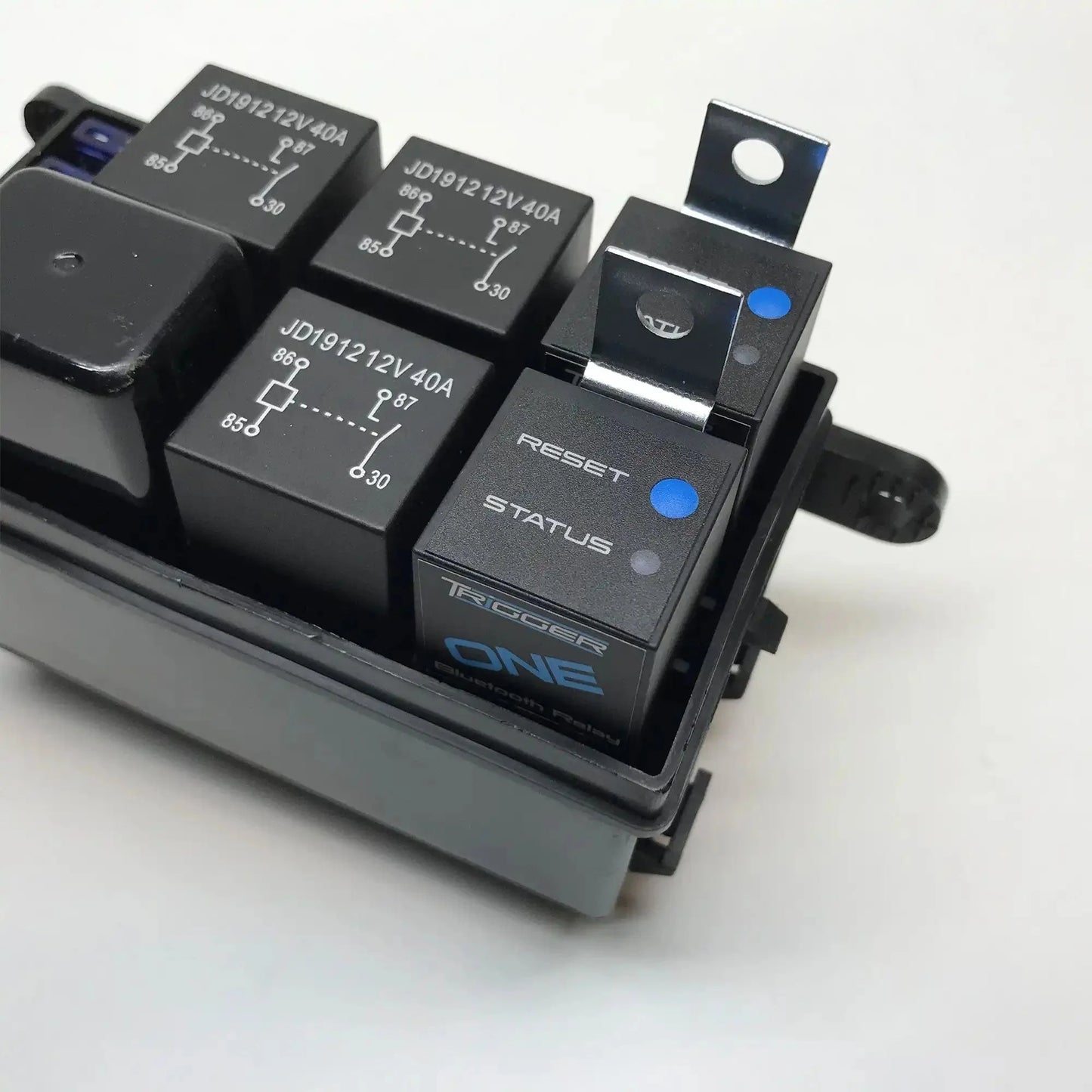 TRIGGER ONE Bluetooth Solid State Relay by ORACLE Lighting