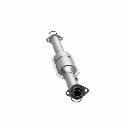 Magnaflow OEM Grade Direct-Fit Catalytic Converter by MagnaFlow Exhaust Products