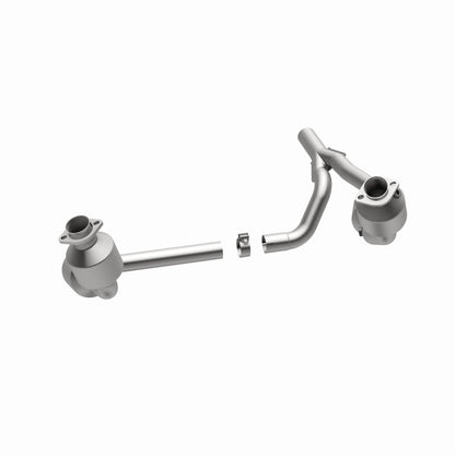 Magnaflow OEM Grade Direct-Fit Catalytic Converter by MagnaFlow Exhaust Products