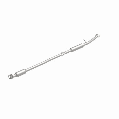 Magnaflow OEM Grade Direct-Fit Catalytic Converter by MagnaFlow Exhaust Products