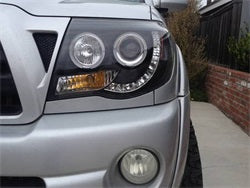 (Spyder Signature) Projector Headlights - LED Halo - Black by Spyder Auto