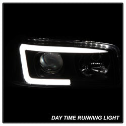 (Spyder Signature) Projector Headlights - Version 2 - Light Bar DRL - Black by Spyder Auto