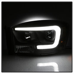 (Spyder Signature) Projector Headlights - Version 2 - Light Bar DRL - Black by Spyder Auto