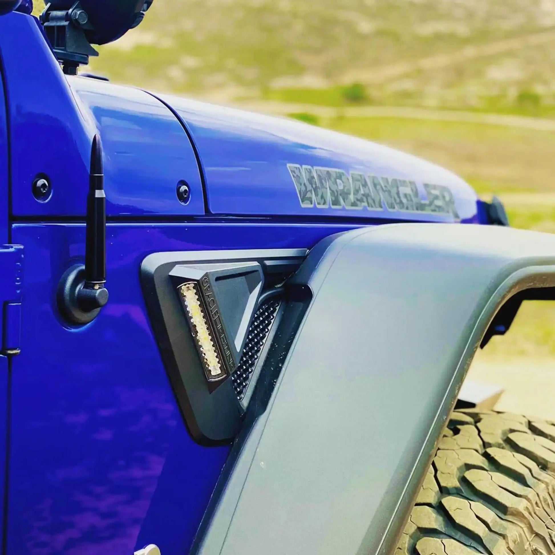 ORACLE Sidetrack™ LED Fender Lighting System for Jeep Wrangler JK by ORACLE Lighting