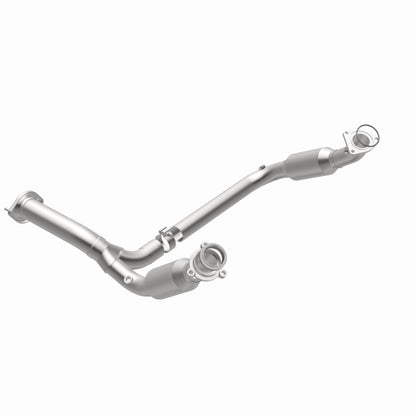 Magnaflow OEM Grade Direct-Fit Catalytic Converter by MagnaFlow Exhaust Products