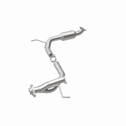 Magnaflow OEM Grade Direct-Fit Catalytic Converter by MagnaFlow Exhaust Products