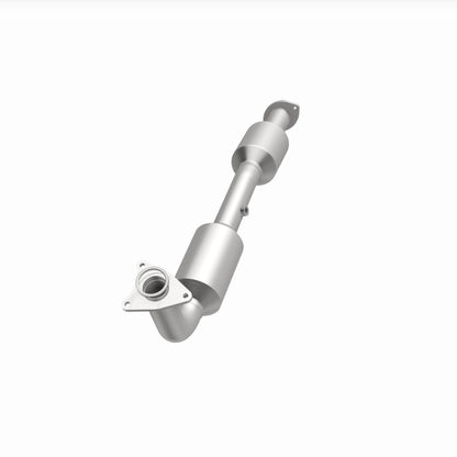 Magnaflow OEM Grade Direct-Fit Catalytic Converter by MagnaFlow Exhaust Products