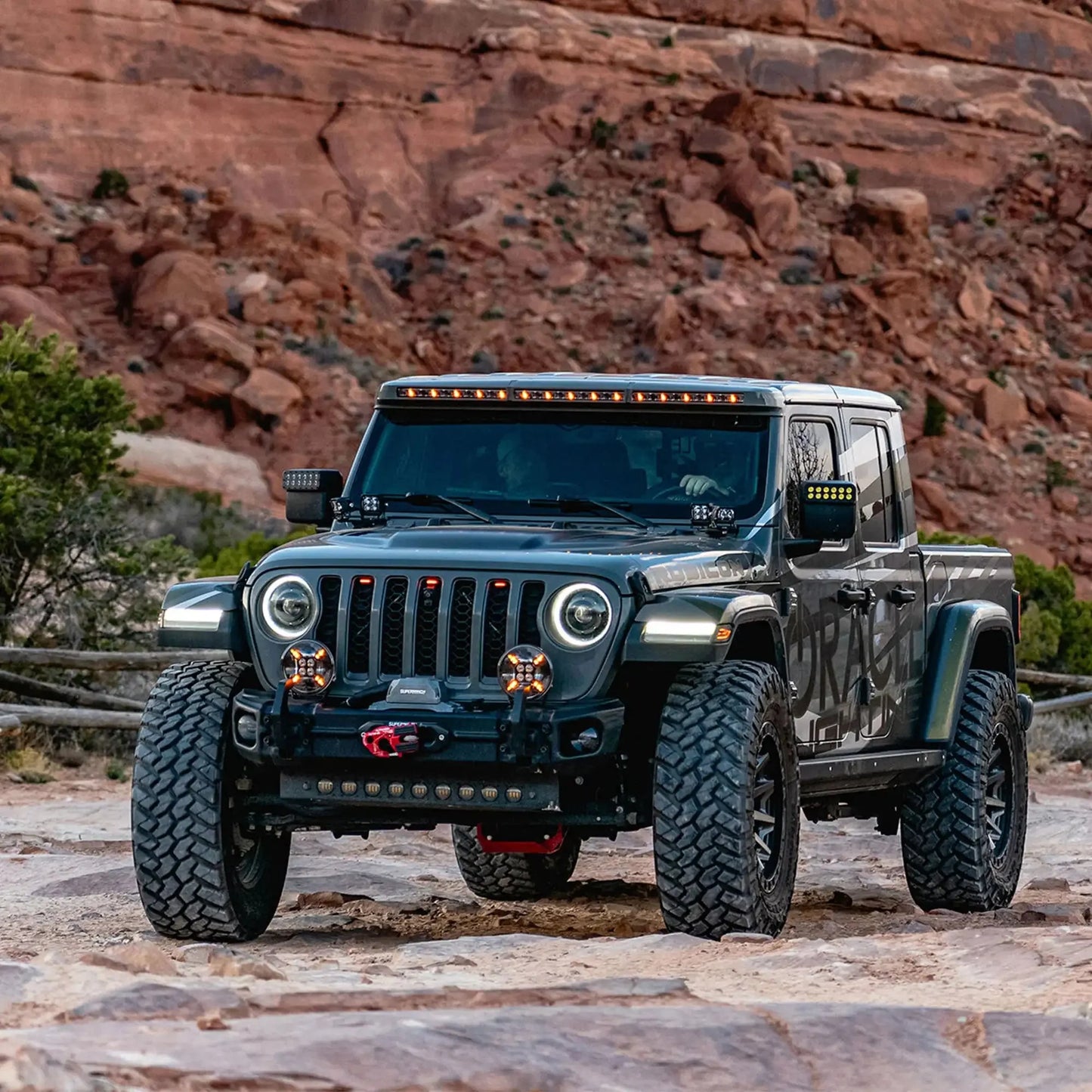 Jeep JL/JT Integrated Roof LED Light Bar | ORACLE 18,000 Lumens 240W by ORACLE Lighting