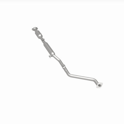 Magnaflow OEM Grade Direct-Fit Catalytic Converter by MagnaFlow Exhaust Products