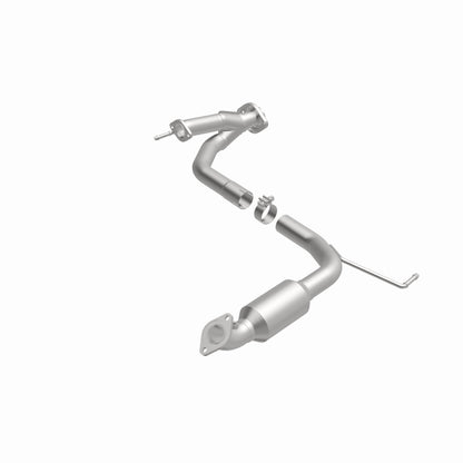 Magnaflow OEM Grade Direct-Fit Catalytic Converter by MagnaFlow Exhaust Products