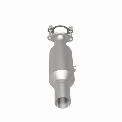 Magnaflow OEM Grade Direct-Fit Catalytic Converter by MagnaFlow Exhaust Products