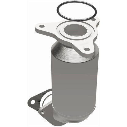 Magnaflow OEM Grade Direct-Fit Catalytic Converter by MagnaFlow Exhaust Products