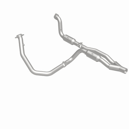 Magnaflow OEM Grade Direct-Fit Catalytic Converter by MagnaFlow Exhaust Products