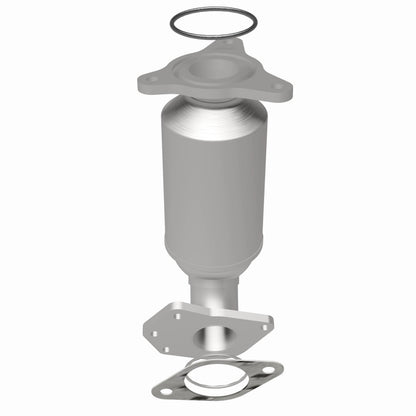 Magnaflow OEM Grade Direct-Fit Catalytic Converter by MagnaFlow Exhaust Products