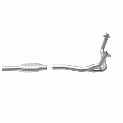 Magnaflow Standard Grade Direct-Fit Catalytic Converter by MagnaFlow Exhaust Products