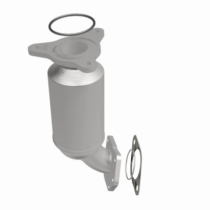 Magnaflow OEM Grade Direct-Fit Catalytic Converter by MagnaFlow Exhaust Products