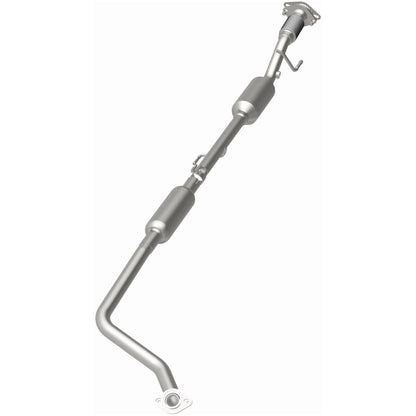 Magnaflow OEM Grade Direct-Fit Catalytic Converter by MagnaFlow Exhaust Products